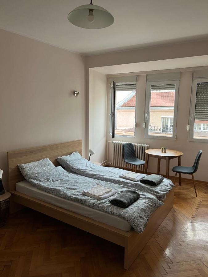 Apartman Lena Belgrade Extérieur photo