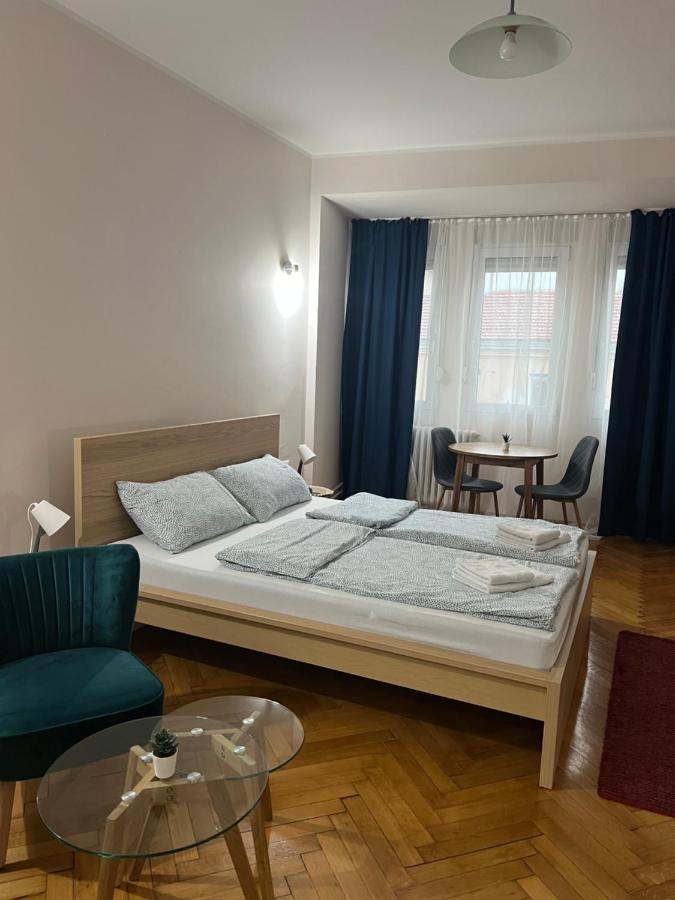 Apartman Lena Belgrade Extérieur photo